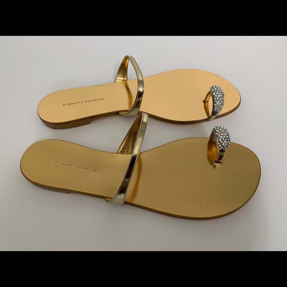 💥Giuseppe Zanotti💥 Shooting Oro Ring - SOLD